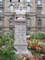 Bust of Mayor Carl Heim