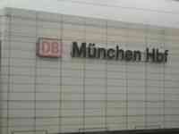 Sign for Munich Hauptbahnhof