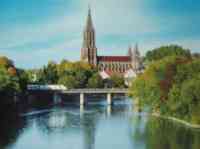 Train in front of the Münster