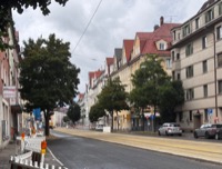 Segregated Staßenbahn tracks