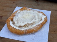 Langos Bar’s Smotanový Lángos