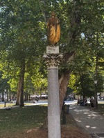 Roman Trail, statue of Emonian