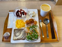 Super Hotel breakfast