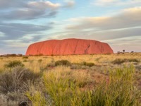 Uluṟu as the sun sets